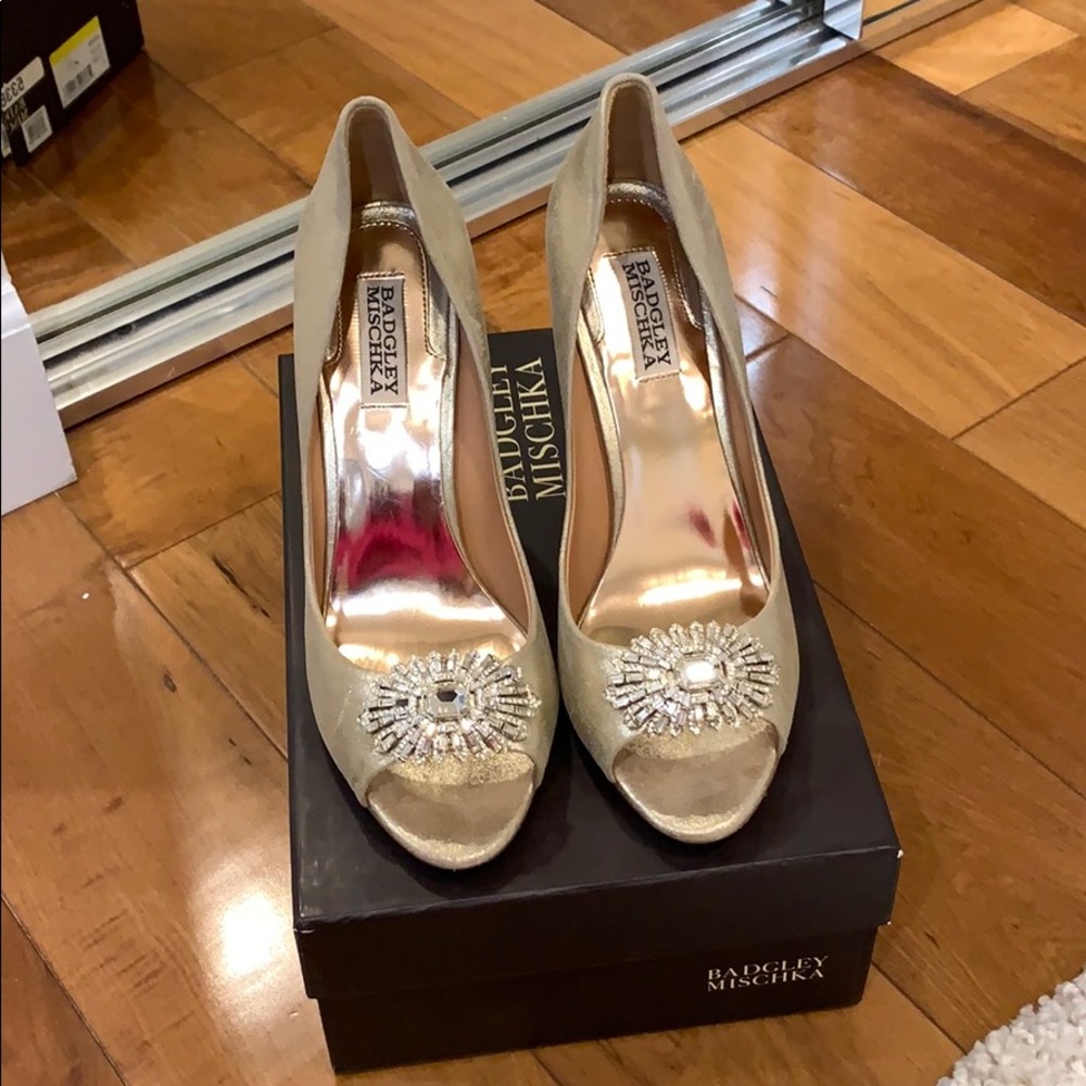 Badgley Mischka Hollie Size 9